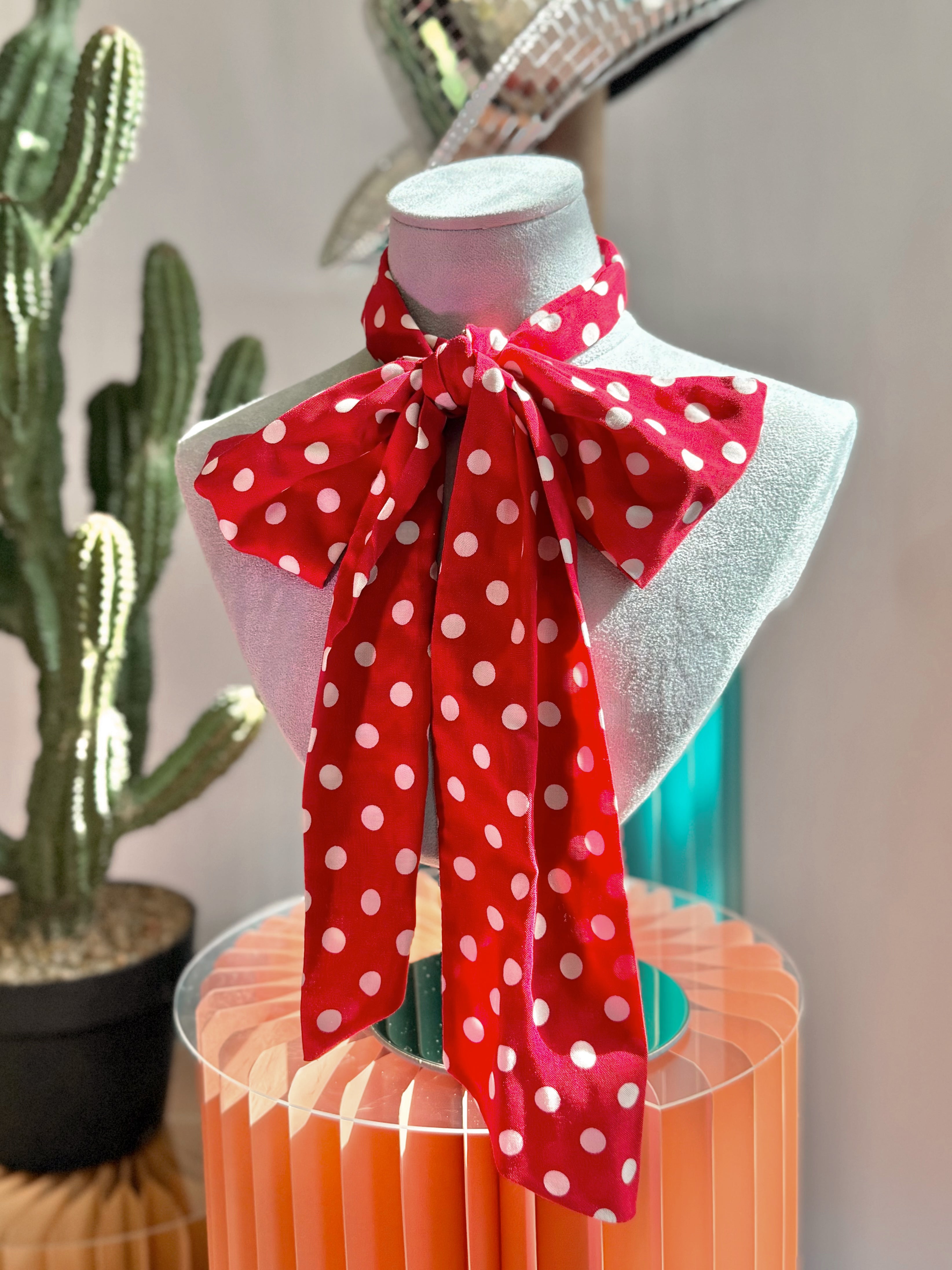 The Oversized Twilly