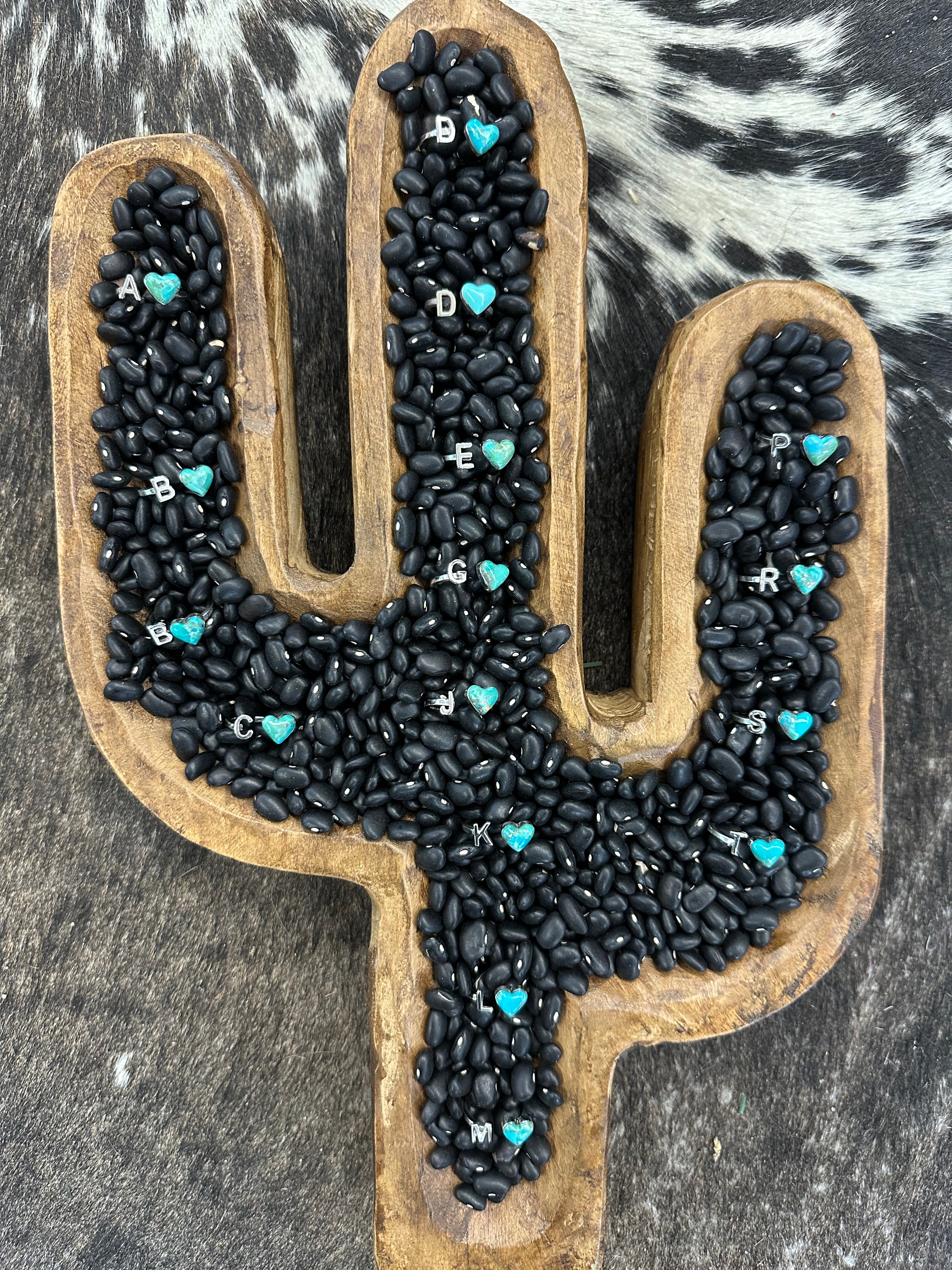 The Heart Letter Ring - Size 6-8