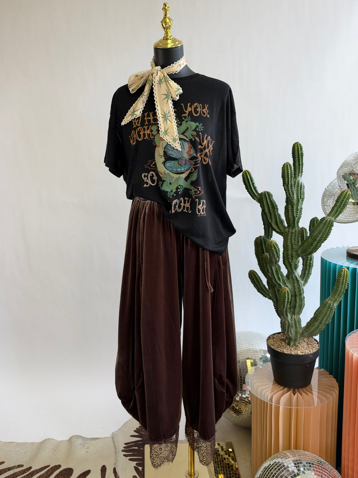 The Daydream Lace Balloon Pants - Velvet