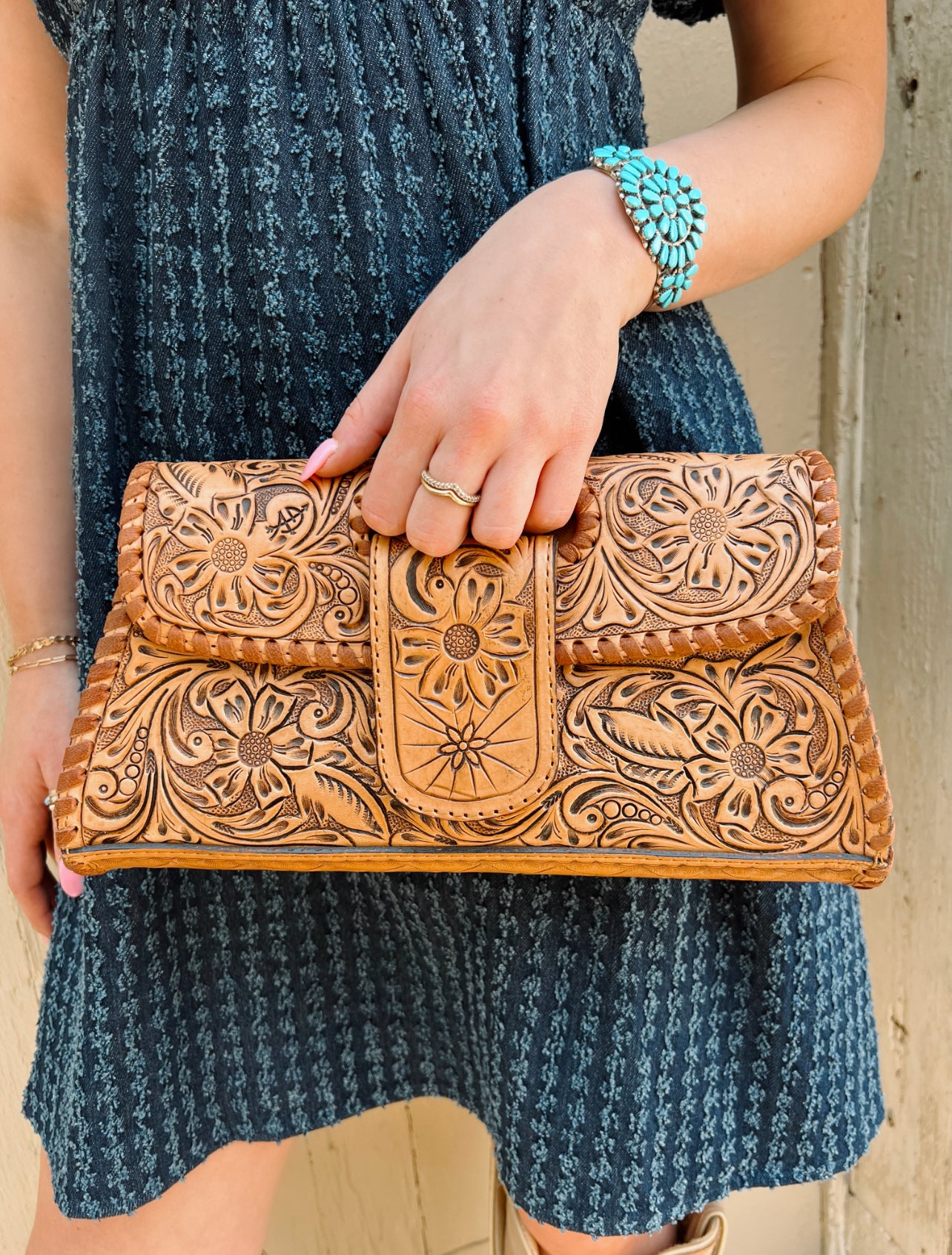 The American Darling Antique Tan Tooled Leather Purse