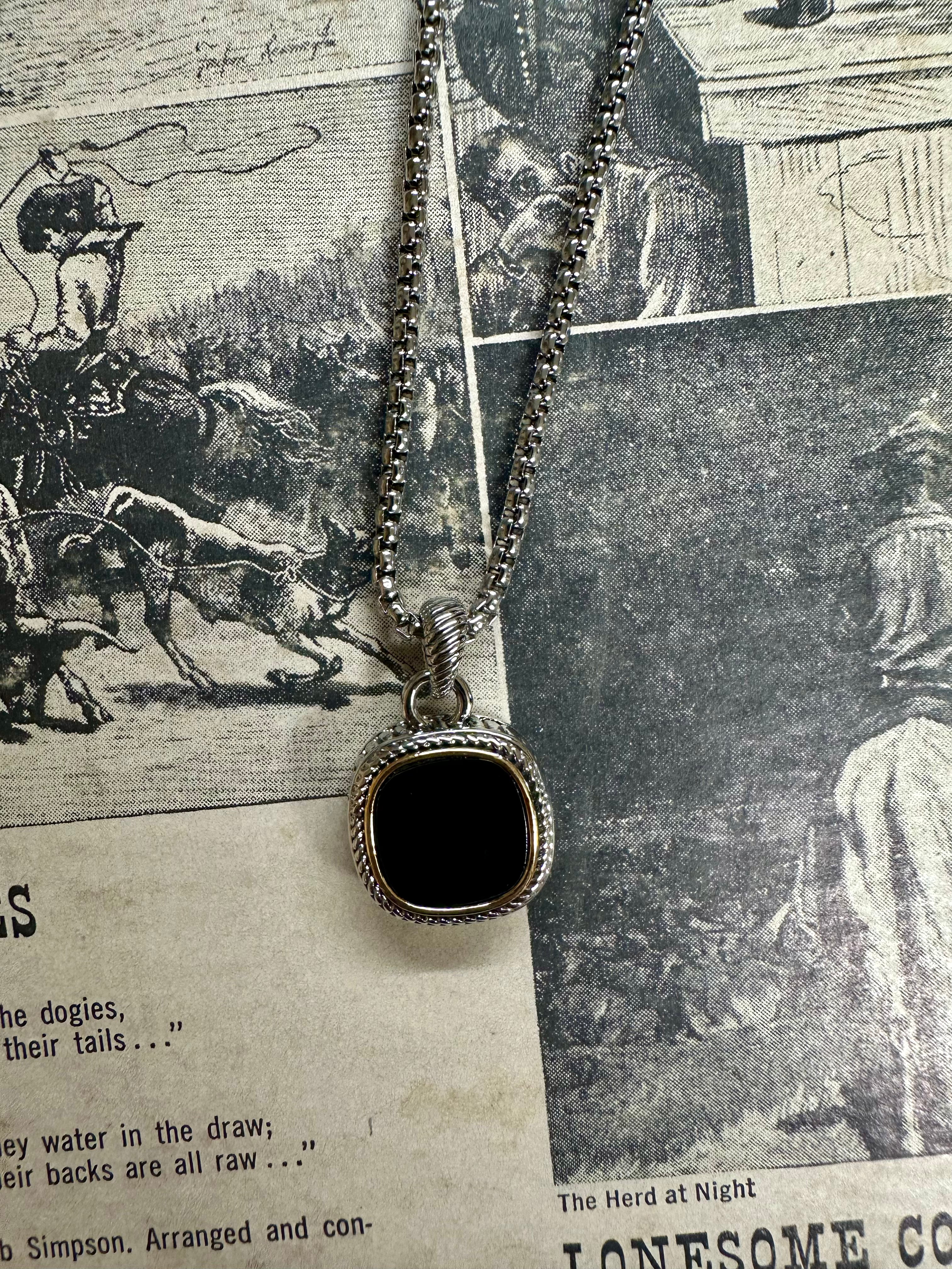 The Fancee Necklace (3 Colors)