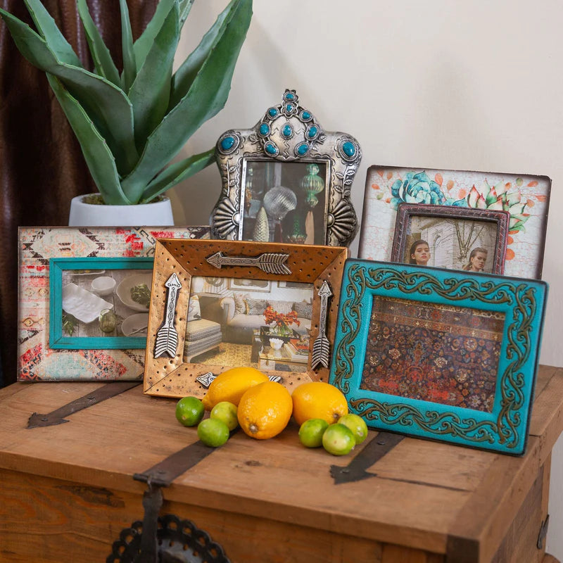 The Gold Picture Frame With Arrows