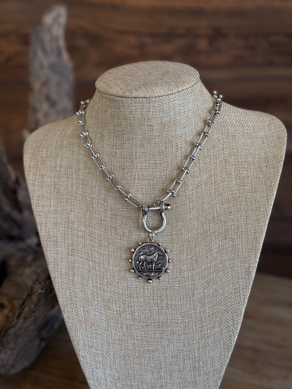 The Elma Necklace