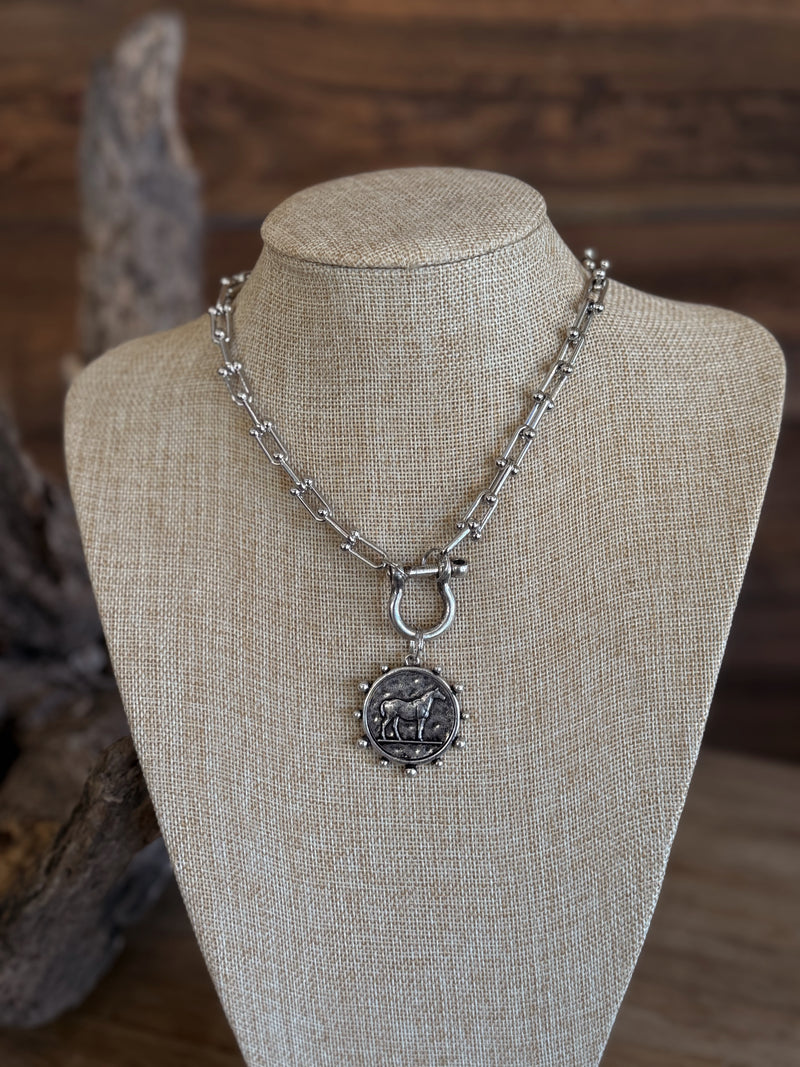 The Elma Necklace