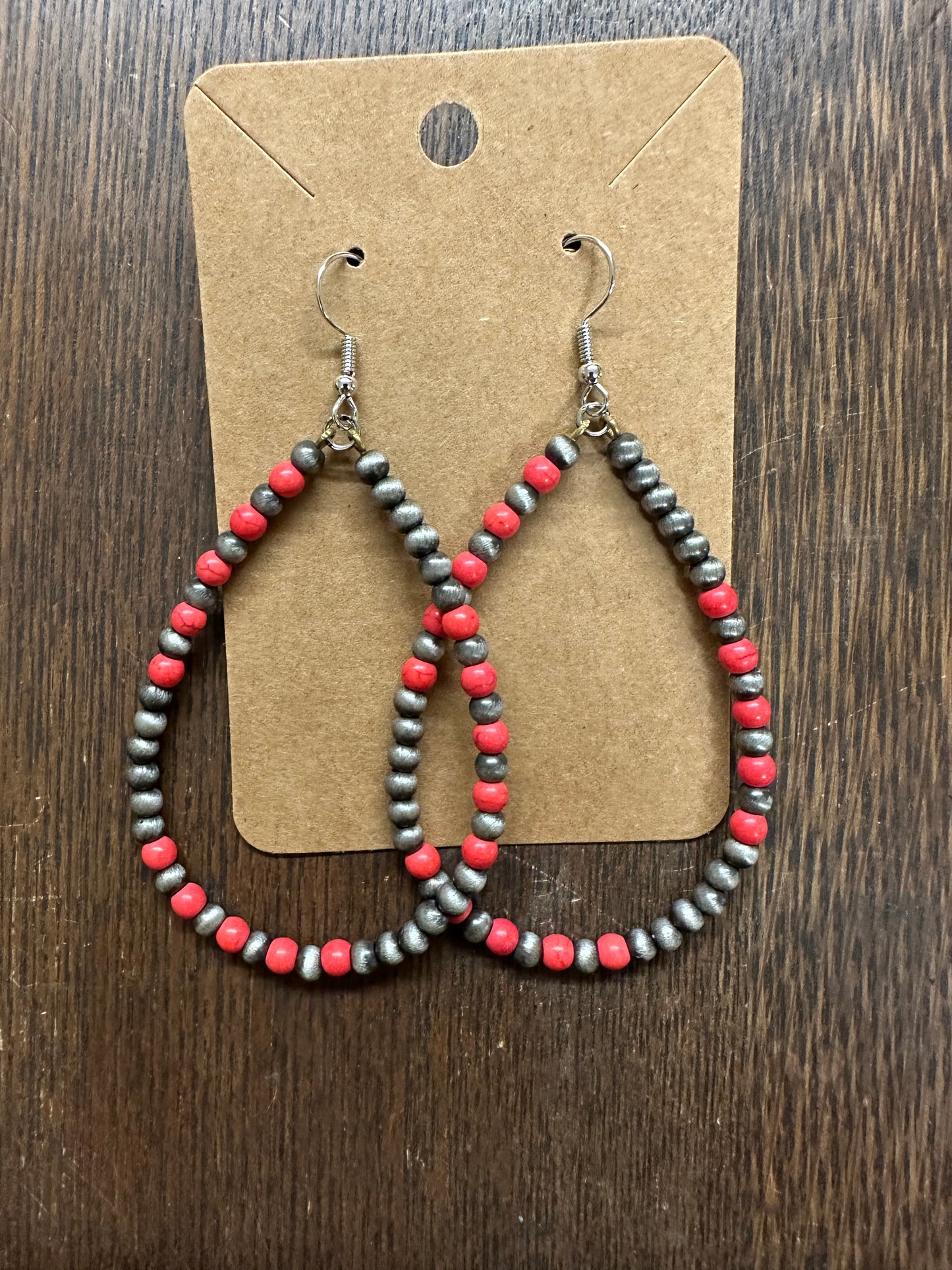 The Andea Navajo Pearl Earrings (5 colors)