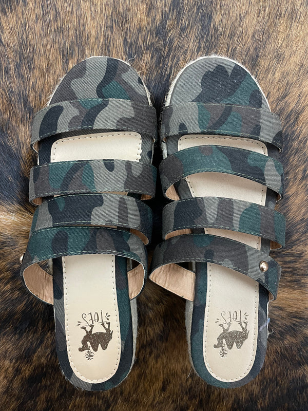 The Camo Wedges