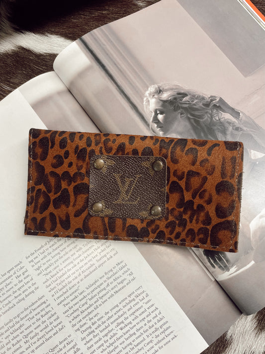 Authentic Louis Vuitton Belt Brown Monogram LV for Sale in Queens