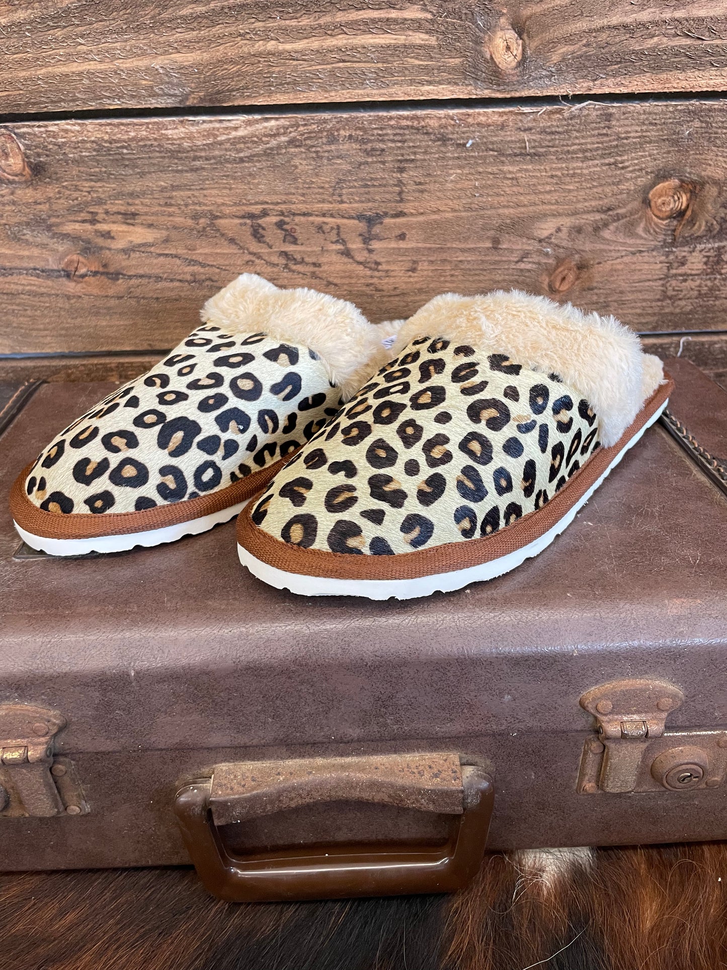 The Leopard Hairon Slippers