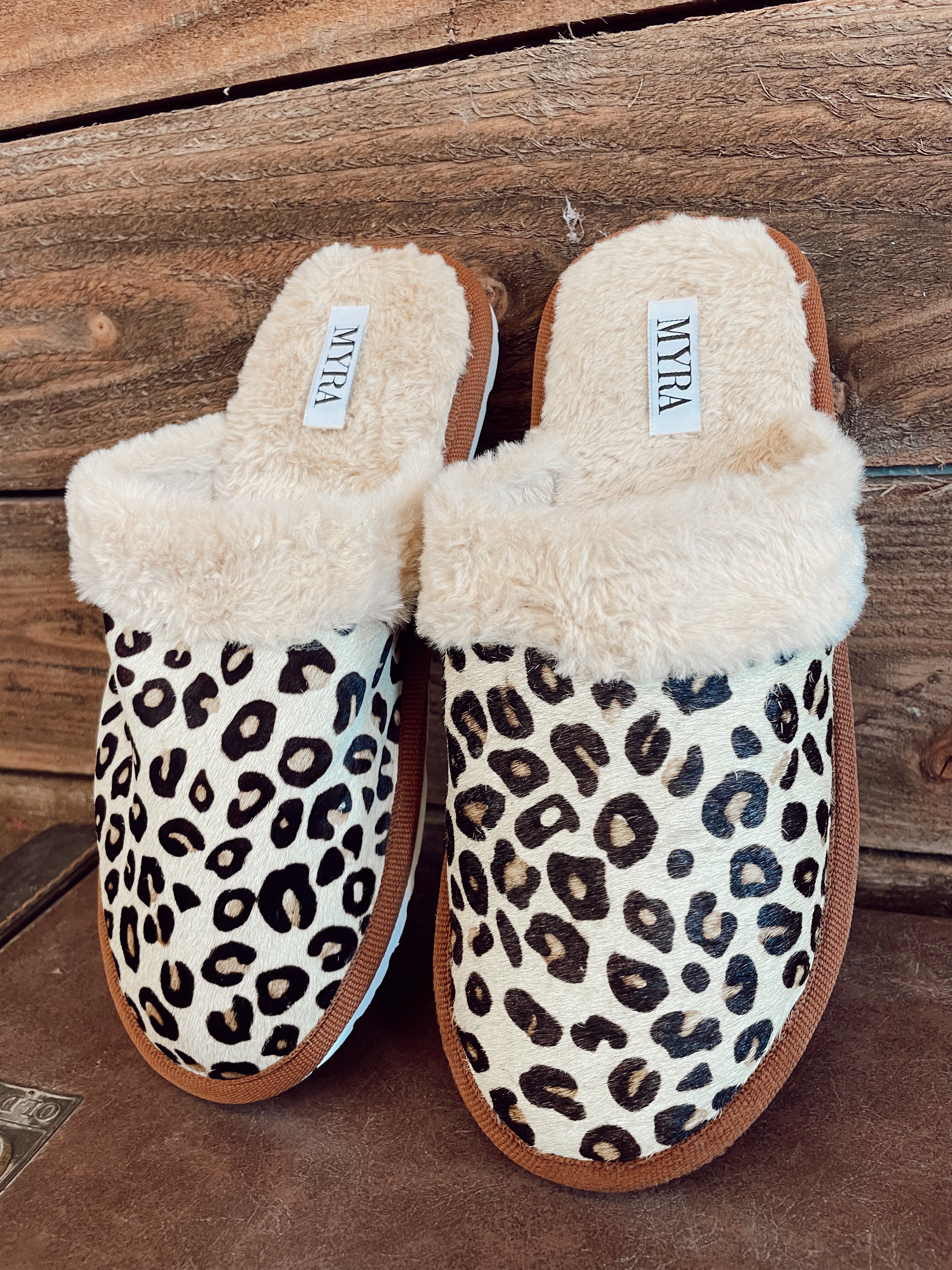 The Leopard Hairon Slippers
