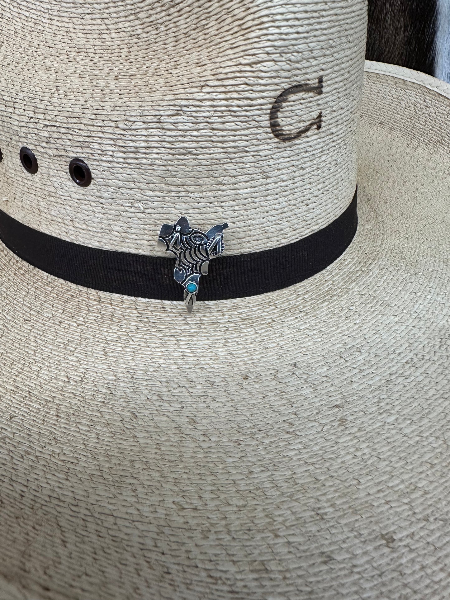 The Saddle Up Hat Pin