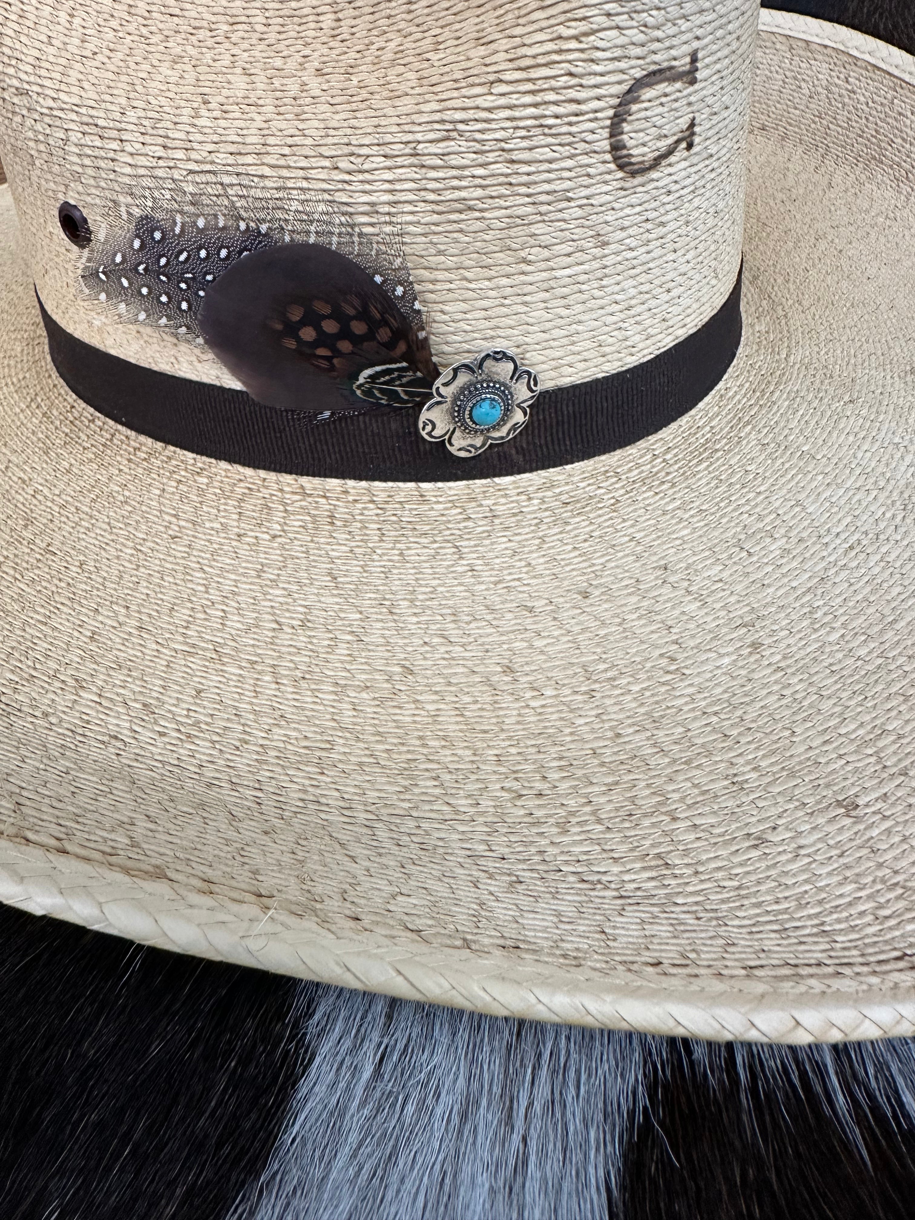 The Tiny Feathers Hat Pin