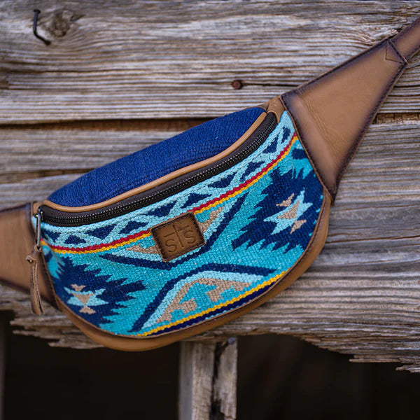 The STS Mojave Sky Belt Bag