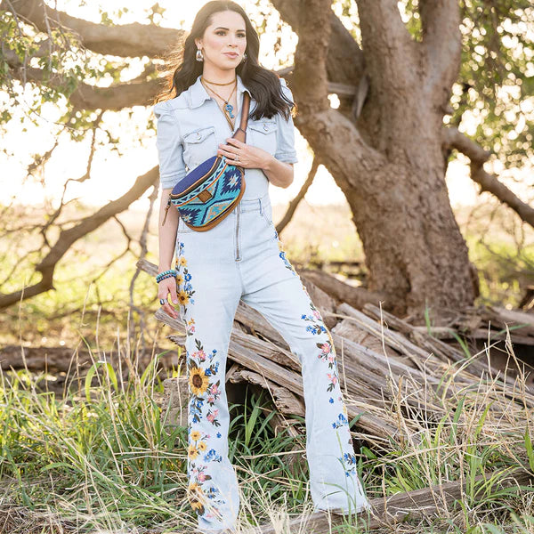 The STS Mojave Sky Belt Bag