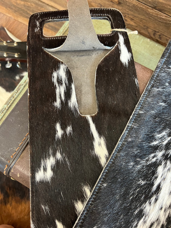 The Agave Sky Cowhide Wine Bag - Salt & Pepper