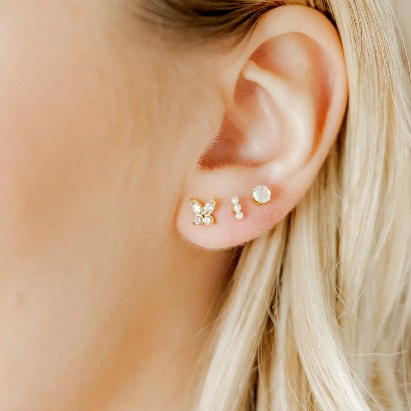 The Screwback Stud Earrings - 3 Styles