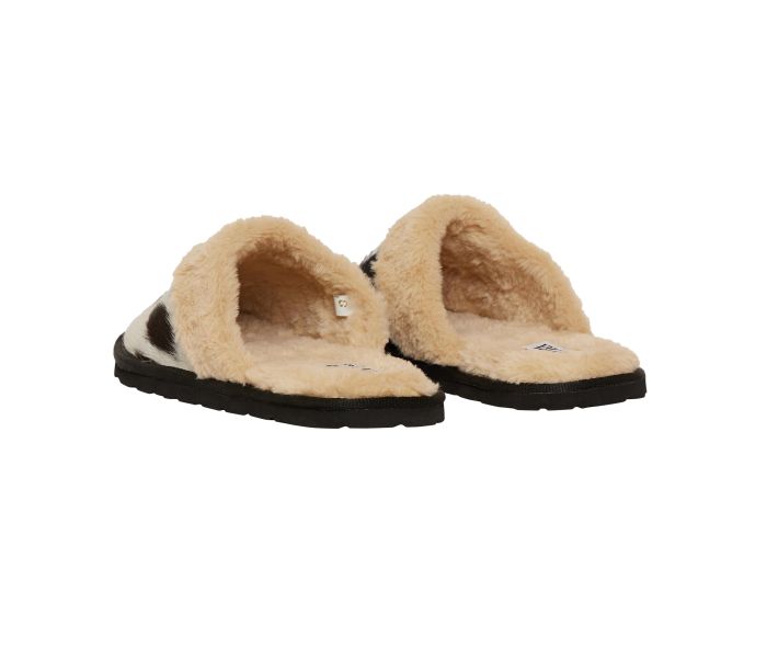 The Cowhide Leather Slipper