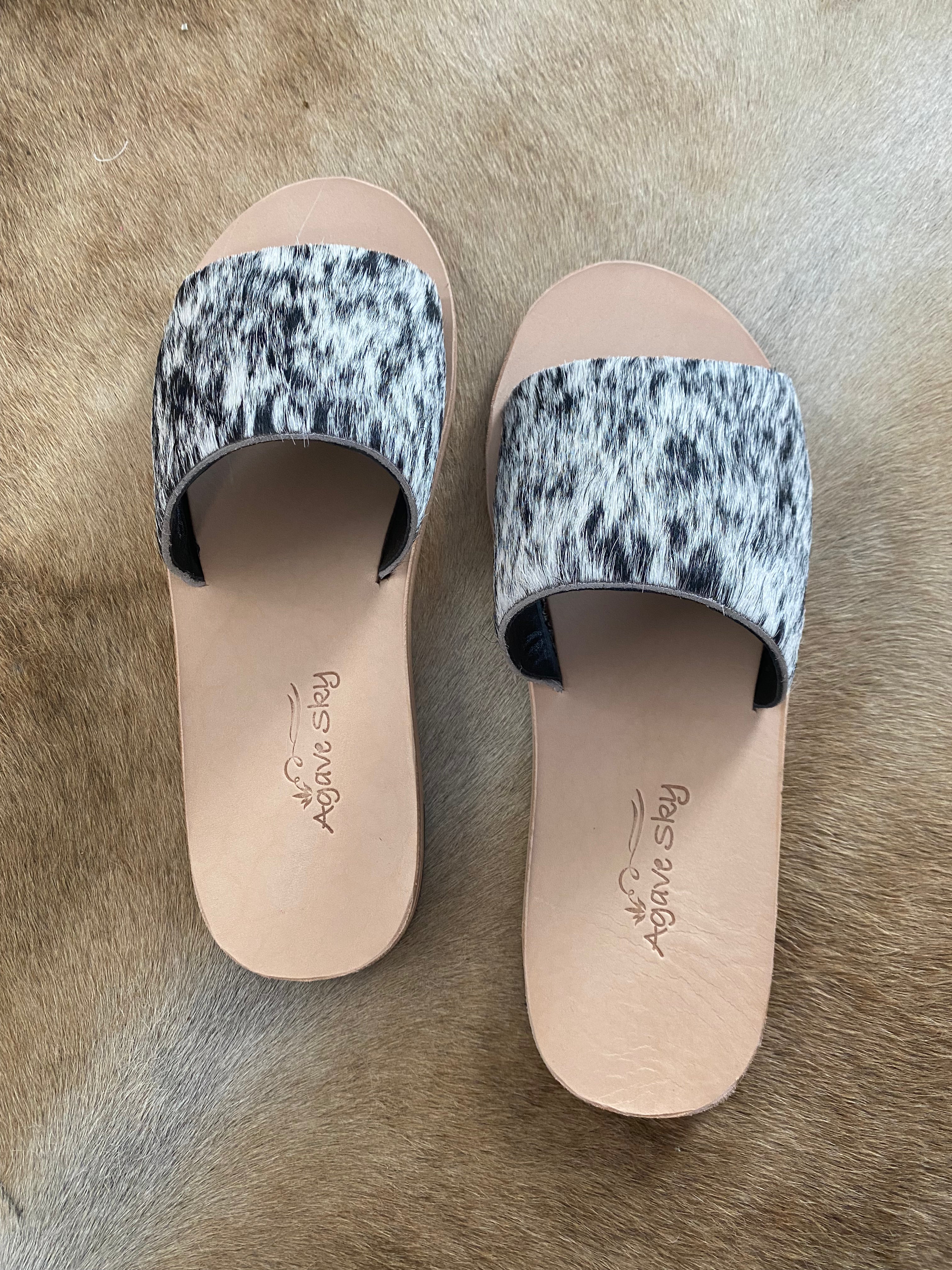 The Salt N Pepper Cowhide Agave Sandal